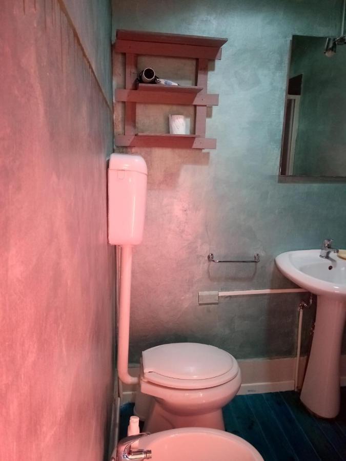 Апартаменты Ampia Stanza Con Bagno Privato, Centro Сассари Экстерьер фото